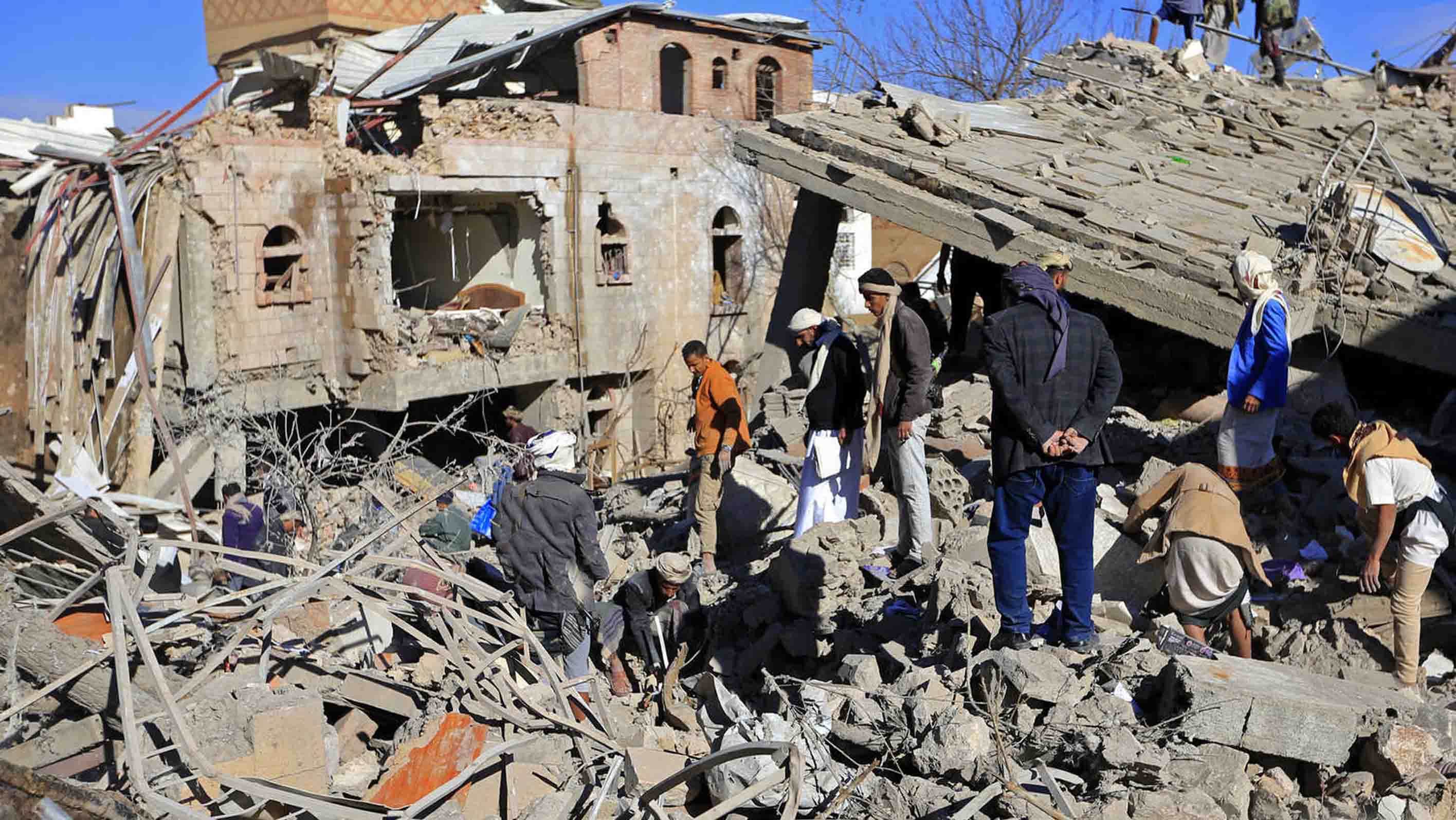 Karman Reiterates Condemnation of Bombing Yemen, Urges Support for Army and Resistance